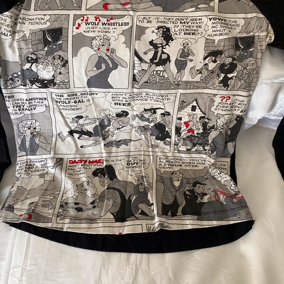 Long sleeved graphic tee - Picture 2 of 3